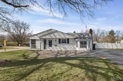 1416 Wabash Ave, Belleville, IL 62220