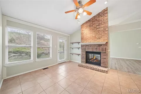 Living - 710 Longfellow Cir, O'fallon, MO 63366 photo 3 of 3