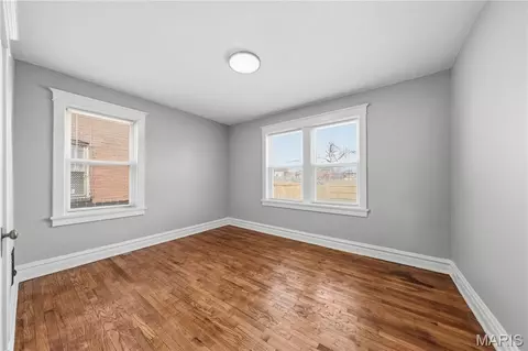 Bedroom - 4643 Evans Ave, Saint Louis, MO 63113 photo 4 of 6