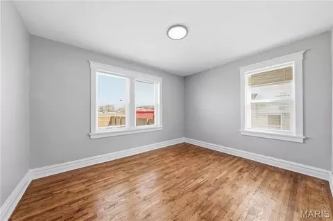 Bedroom - 4643 Evans Ave, Saint Louis, MO 63113 photo 1 of 6