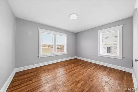 Bedroom - 4643 Evans Ave, Saint Louis, MO 63113 photo 5 of 6