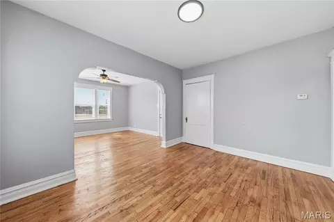 Living - 4643 Evans Ave, Saint Louis, MO 63113 photo 4 of 25