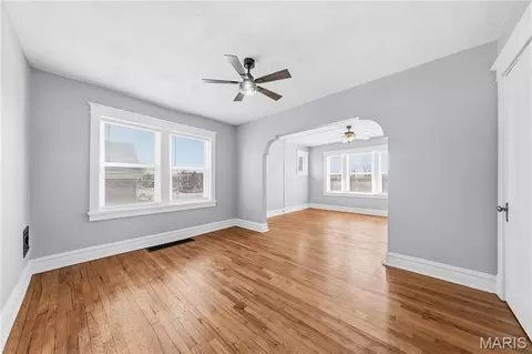 Living - 4643 Evans Ave, Saint Louis, MO 63113 photo 25 of 25