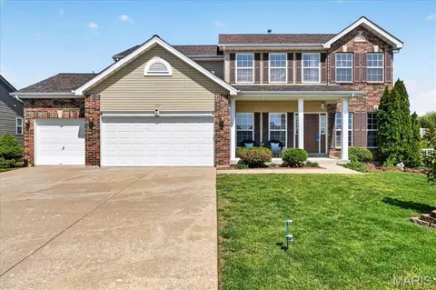 1104 Duxbury Ln, O'fallon, MO 63366