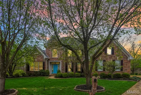 16200 Wynncrest Ridge Ct, Wildwood, MO 63005