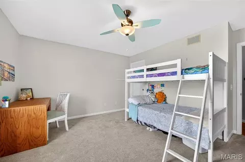 Bedroom - 16310 Sugar Pine Ct, Wright City, MO 63390 photo 6 of 12
