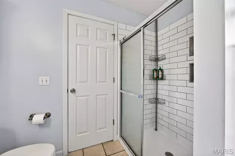 Bath - 16310 Sugar Pine Ct, Wright City, MO 63390 photo 7 of 8