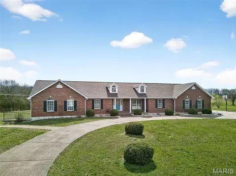 Exterior - 16310 Sugar Pine Ct, Wright City, MO 63390 photo 2 of 11