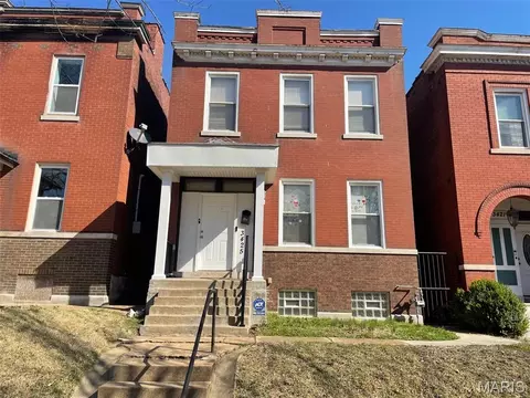 3425 Alberta, Saint Louis, MO 63118