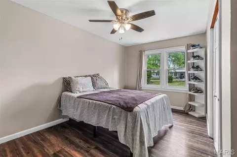 Bedroom - 9268 Forest Dr, Pevely, MO 63070 photo 3 of 5