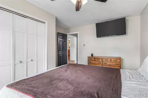 Bedroom - 9268 Forest Dr, Pevely, MO 63070 photo 4 of 5