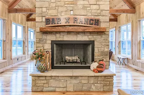 Other - 23252 Jupiter Ave, Macon, MO 63552 photo 3 of 15