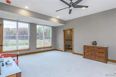 Bedroom - 23252 Jupiter Ave, Macon, MO 63552 photo 5 of 6