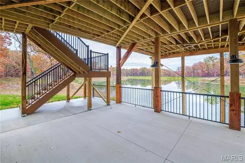 Exterior - 23252 Jupiter Ave, Macon, MO 63552 photo 6 of 6