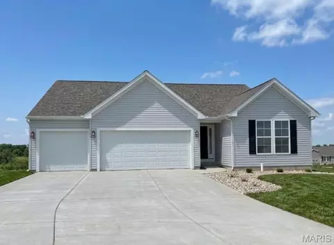 811 Yosemite Ct, Troy, MO 63379
