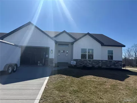 102 Timber Wind Dr, Wentzville, MO 63385