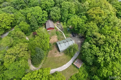 103 Alpine Ln, Caseyville, IL 62232