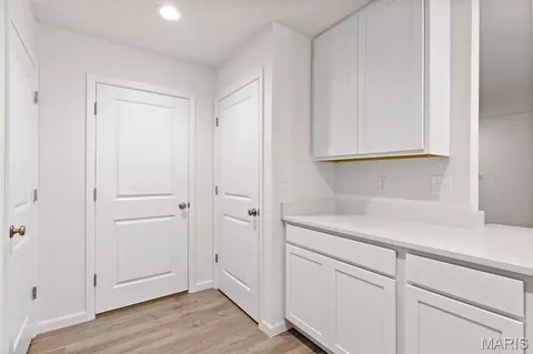 Entry Way - 446 Klenke Valley Dr, Union, MO 63084 photo 2 of 5