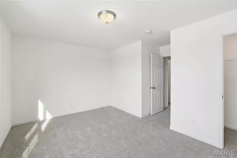 Bedroom - 447 Klenke Valley Dr, Union, MO 63084 photo 6 of 9