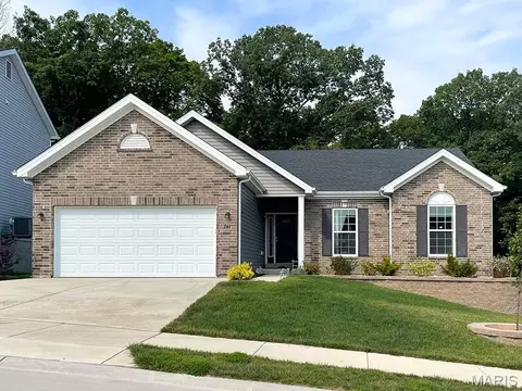 340 Century Farm Dr, Union, MO 63084
