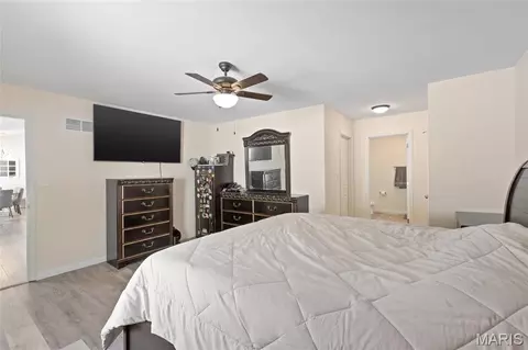 Bedroom - 1109 Foxwood Estates Dr, Arnold, MO 63010 photo 3 of 5