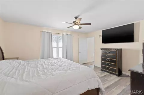 Bedroom - 1109 Foxwood Estates Dr, Arnold, MO 63010 photo 2 of 5