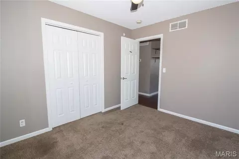 Bedroom - 126 Hickory Valley Rd, Saint Robert, MO 65584 photo 2 of 9