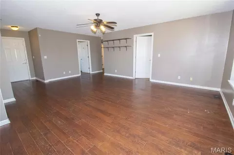 Living - 126 Hickory Valley Rd, Saint Robert, MO 65584 photo 1 of 5