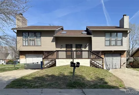 620 Ganim Dr, Belleville, IL 62221