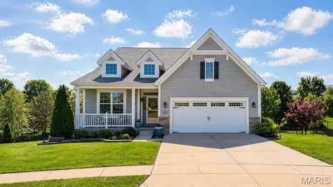56 Fountain Valley Ct, Saint Peters, MO 63376