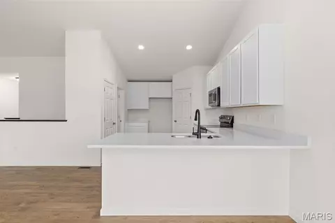Kitchen - 2203 Clover Ln, Rolla, MO 65401 photo 2 of 4