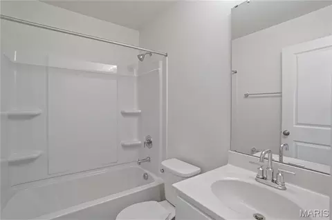 Bath - 4573 Bella Terra Dr, Arnold, MO 63010 photo 1 of 2