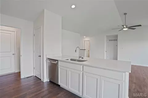Entry Way - 4573 Bella Terra Dr, Arnold, MO 63010 photo 1 of 5