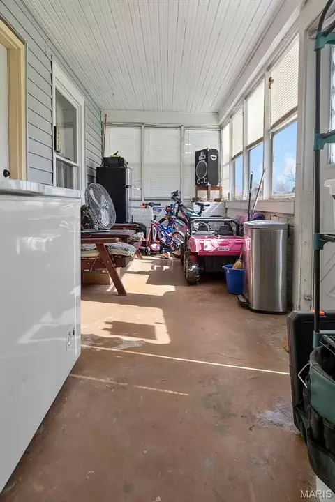 Exterior - 323 Wright Ave, Chaffee, MO 63740 photo 6 of 6