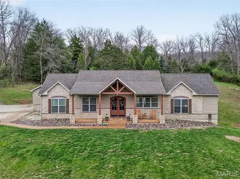 24552 Ivy Ct, Wright City, MO 63390