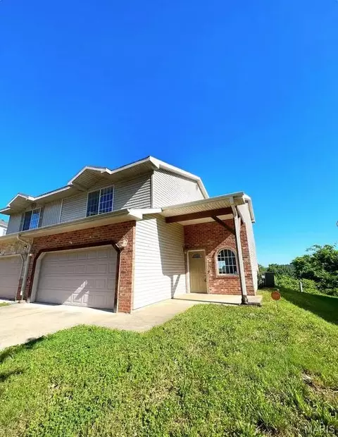 142 Hickory Ridge Dr, Saint Robert, MO 65584