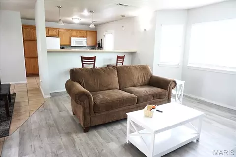Living - 142 Hickory Ridge Dr, Saint Robert, MO 65584 photo 1 of 1