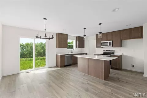 Kitchen - 4936 Knotty Alder Dr, Imperial, MO 63052 photo 1 of 5