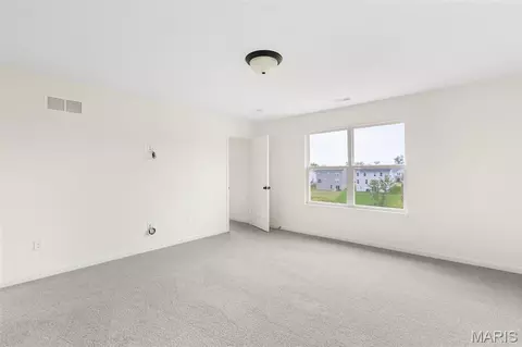 Bedroom - 4936 Knotty Alder Dr, Imperial, MO 63052 photo 4 of 5
