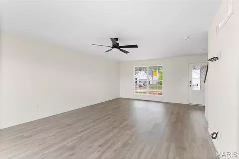Living - 4936 Knotty Alder Dr, Imperial, MO 63052 photo 1 of 4