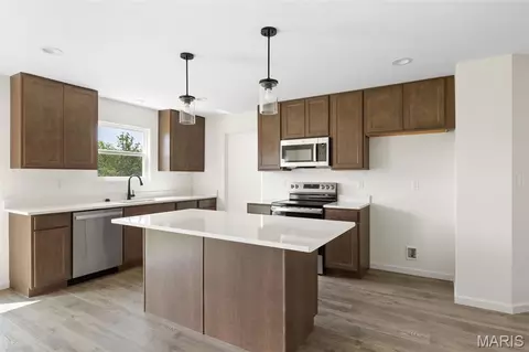 Kitchen - 4936 Knotty Alder Dr, Imperial, MO 63052 photo 3 of 5