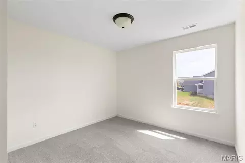 Bedroom - 4936 Knotty Alder Dr, Imperial, MO 63052 photo 3 of 5