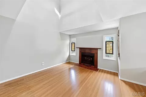 Living - 1306 Tahoe Valley Ct, Ballwin, MO 63021 photo 1 of 2