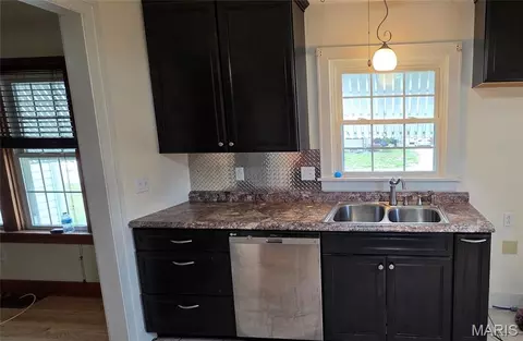 Kitchen - 901 E Main St, Steeleville, IL 62288 photo 1 of 1