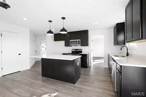 Kitchen - 1026 Franklin Ct, Sullivan, MO 63080 photo 1 of 5