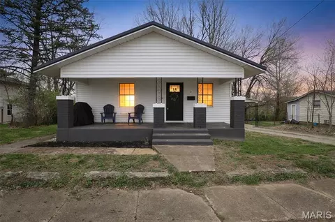 24 Summit St, Bonne Terre, MO 63628