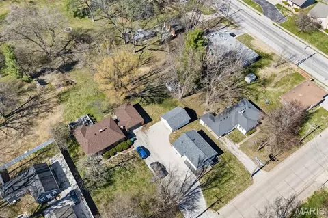 View/Area - 2707 E Main St, Belleville, IL 62221 photo 2 of 6