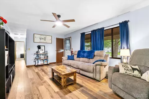 Other - 607 Linden Ct, O'fallon, IL 62269 photo 3 of 7