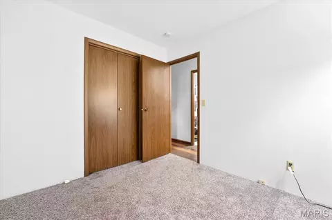 Bedroom - 607 Linden Ct, O'fallon, IL 62269 photo 4 of 4