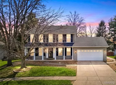 1888 Willow Oak Dr, Saint Charles, MO 63303